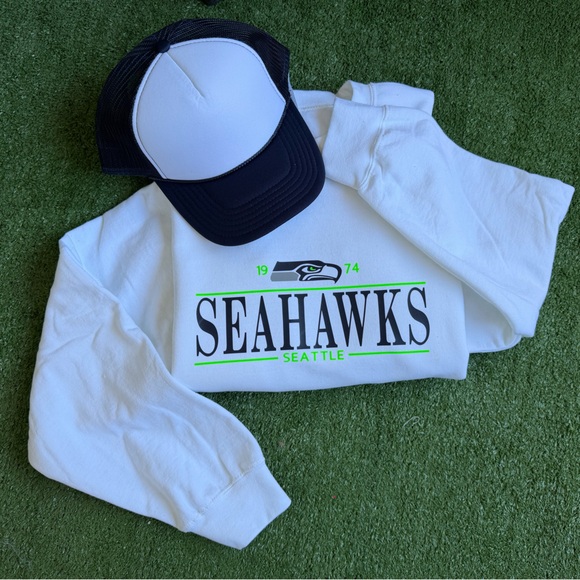 Tops - Seattle Seahawks White Sweatshirt, NFL